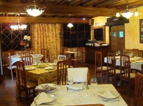 Posada Restaurante Prada A Tope Treceño Exterior foto